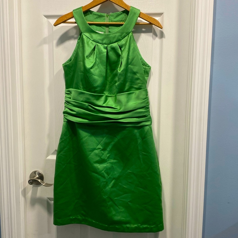 Women’s Green Dress